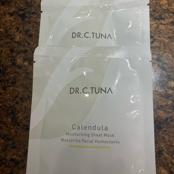 (3)Farmasi Calendula Face Sheet Masks 3 in a bundle - Picture 2 of 3